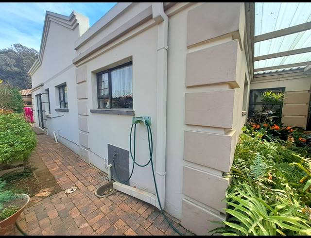 3 BEDROOM TOWNHOUSE TO LET IN ARCON PARK
